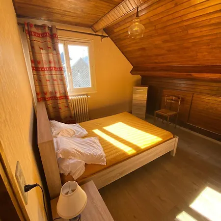 4 Personnes - Idealement Situe Au Mont-dore - Planet 4 Apartment *