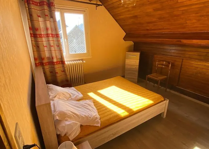 4 Personnes - Idealement Situe Au Mont-dore - Planet 4 Appartement *